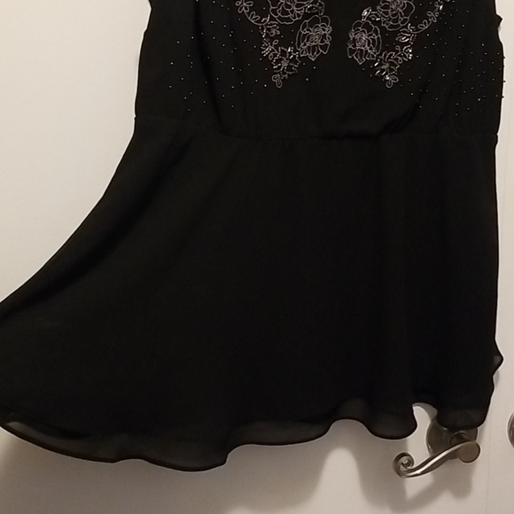 Torrid sz 0, black chiffon beaded tank - Picture 2 of 6
